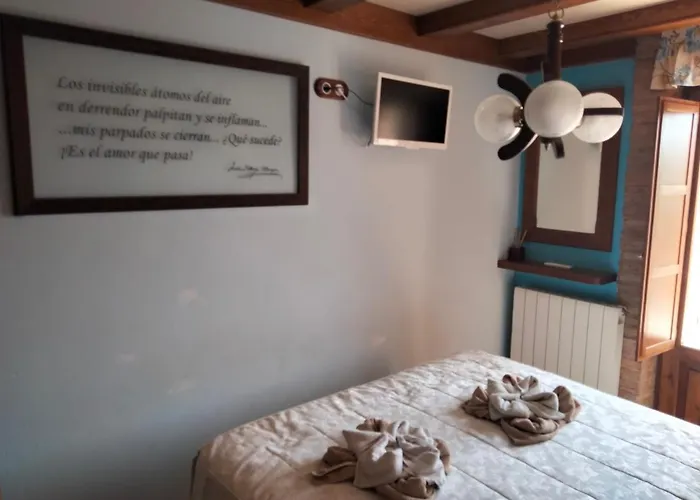 La Alcoba De Becquer